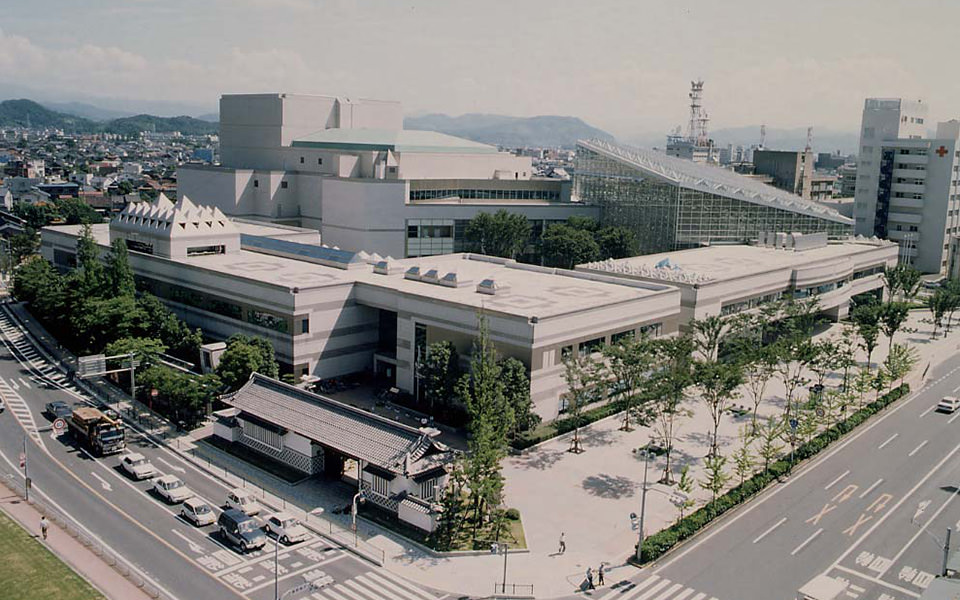 「県民に役立ち、地域に貢献する」とは何か ― 鳥取県立図書館「図書館像」改定に学ぶ